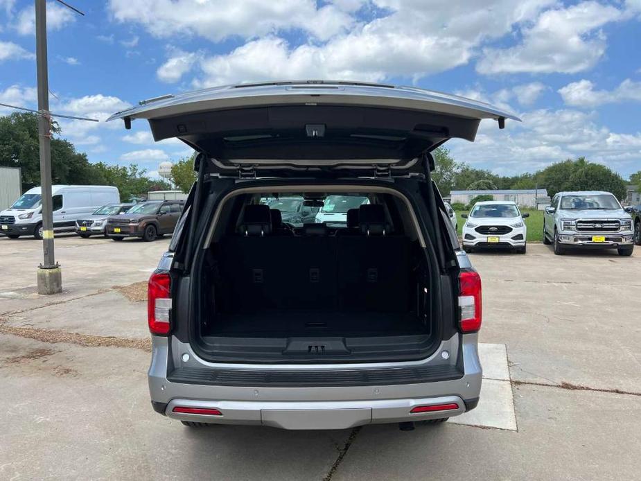 new 2024 Ford Expedition car, priced at $59,125