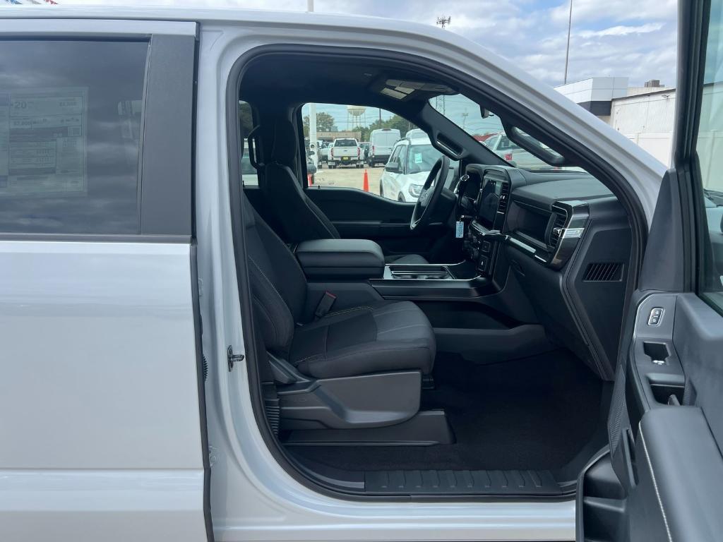 new 2025 Ford F-150 car, priced at $48,225