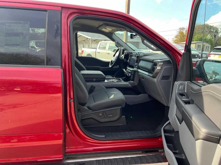 new 2024 Ford F-150 car, priced at $52,360