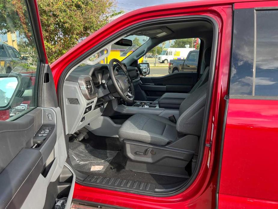 new 2024 Ford F-150 car, priced at $52,360