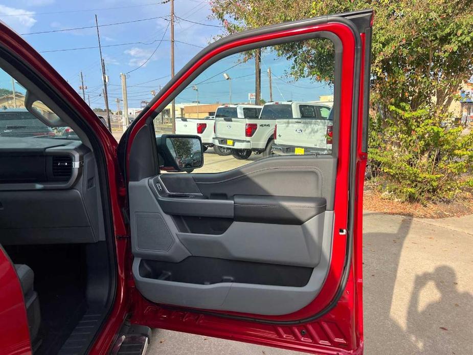 new 2024 Ford F-150 car, priced at $52,360