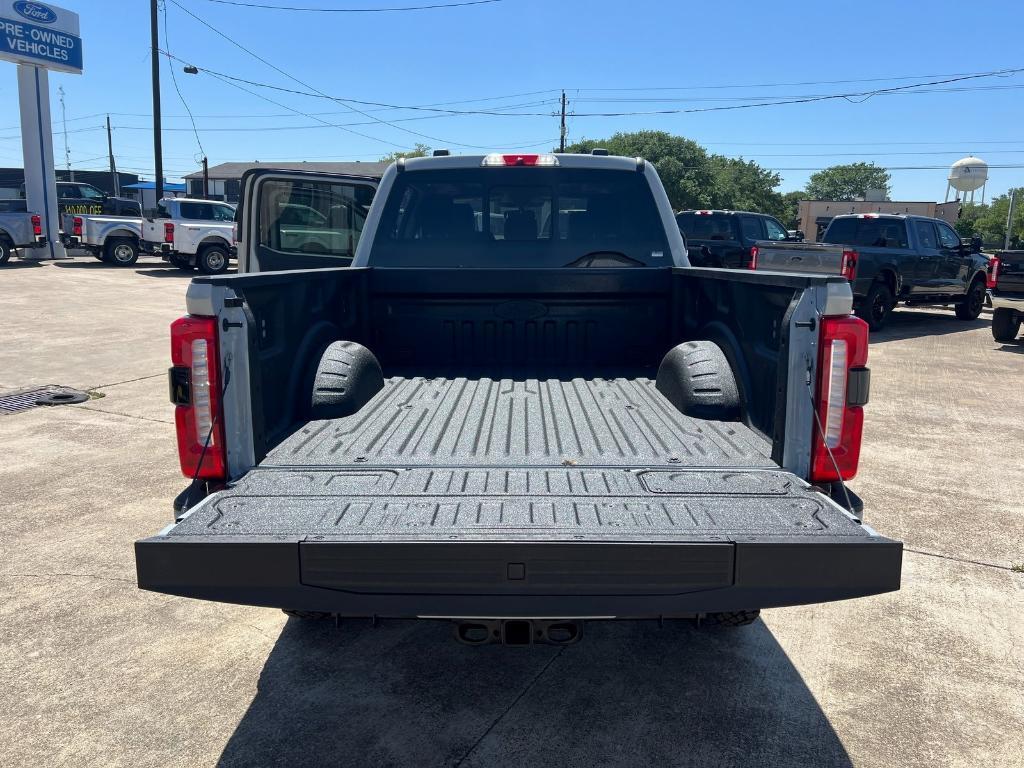 new 2025 Ford F-250 car, priced at $91,600