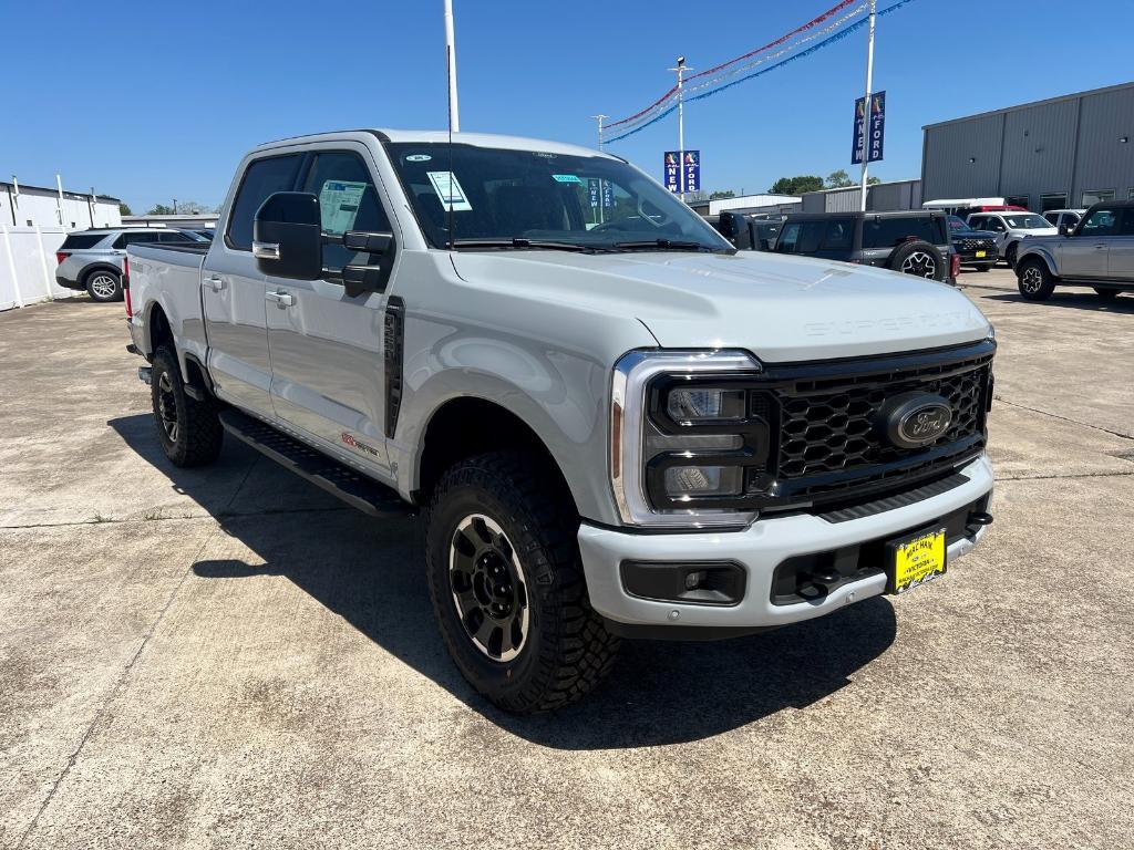 new 2025 Ford F-250 car, priced at $86,840