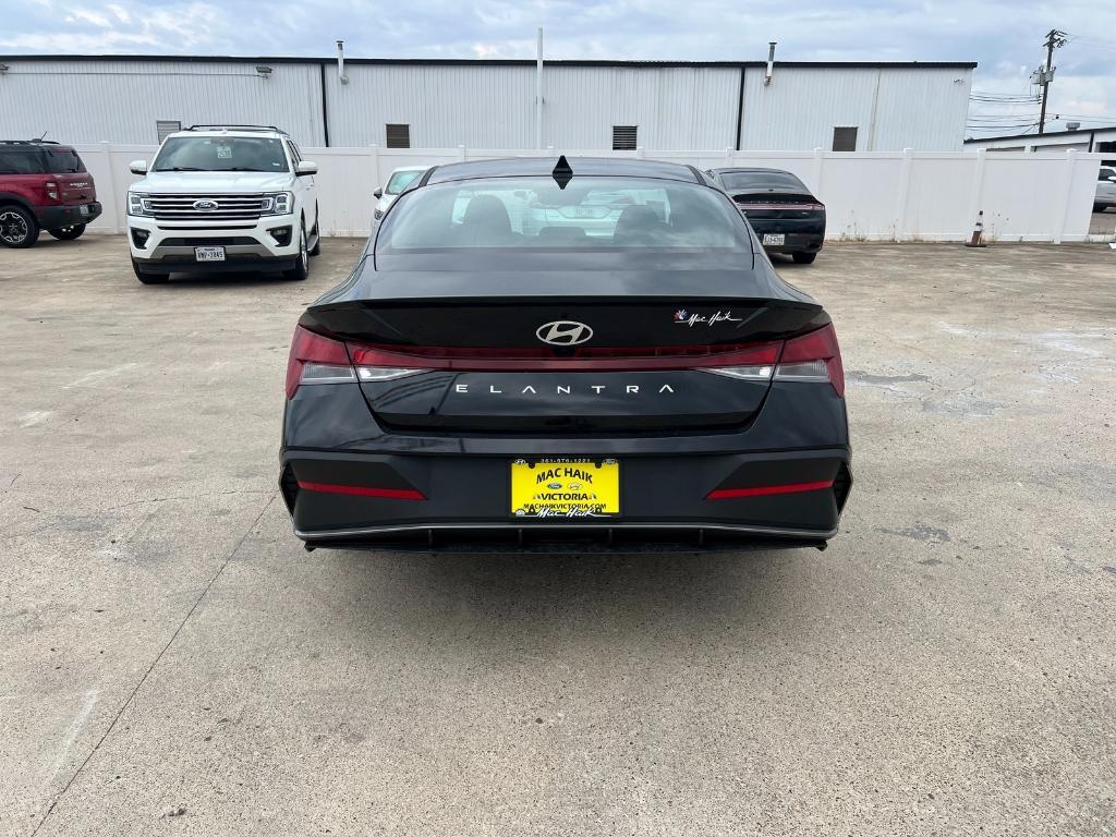 new 2025 Hyundai Elantra car, priced at $24,712
