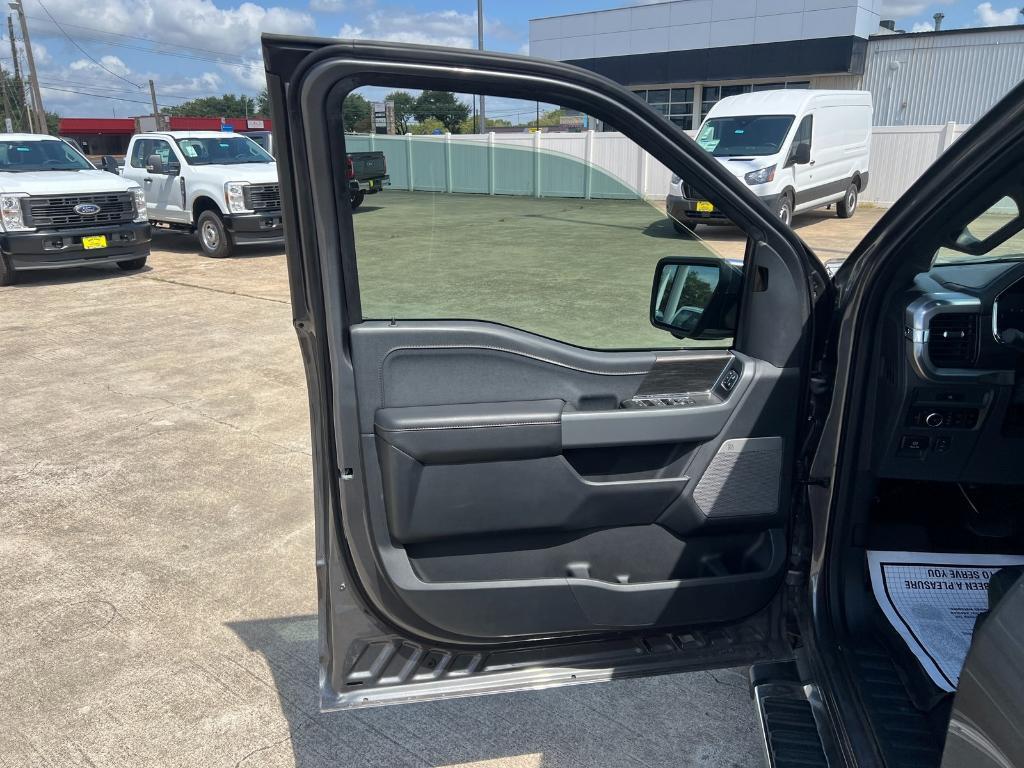 new 2025 Ford F-150 car, priced at $60,520