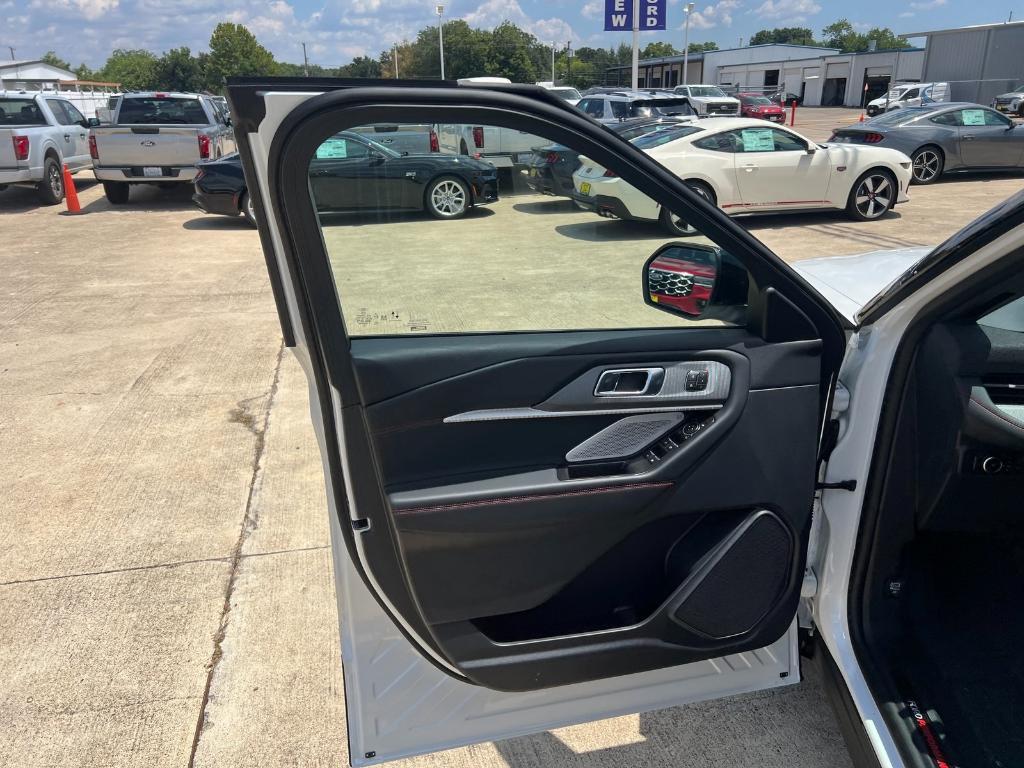 new 2025 Ford Explorer car, priced at $56,810