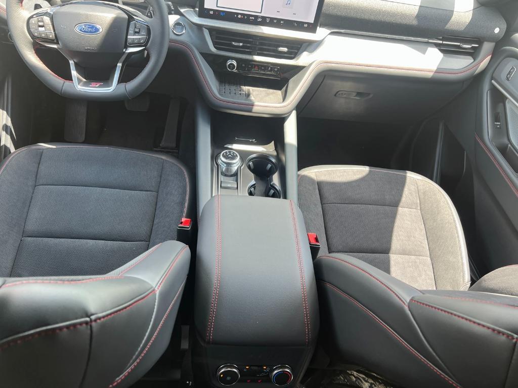 new 2025 Ford Explorer car, priced at $56,810