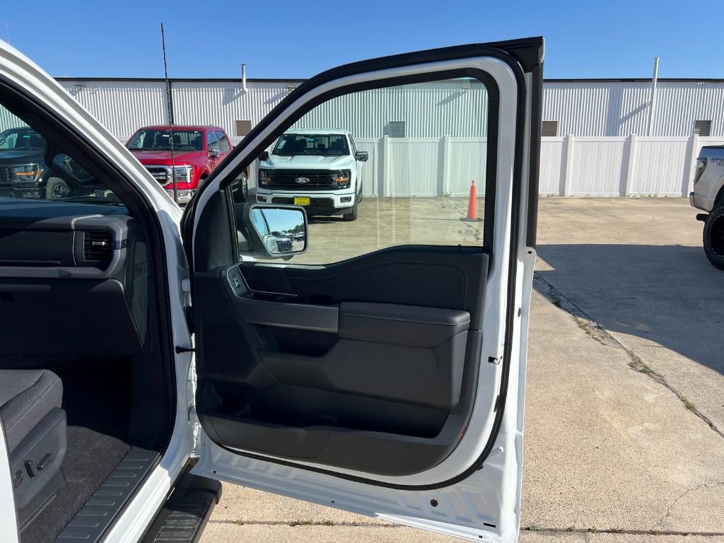 new 2025 Ford F-150 car, priced at $53,885