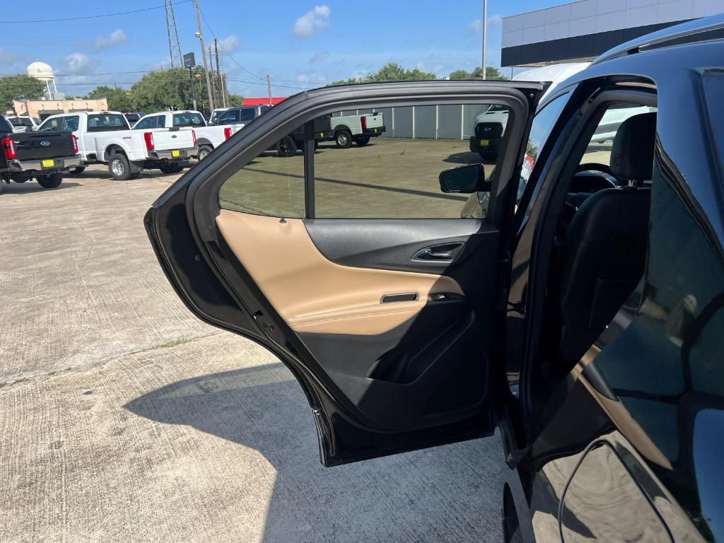 used 2023 Chevrolet Equinox car, priced at $25,173