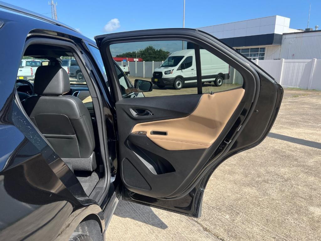 used 2023 Chevrolet Equinox car, priced at $25,173