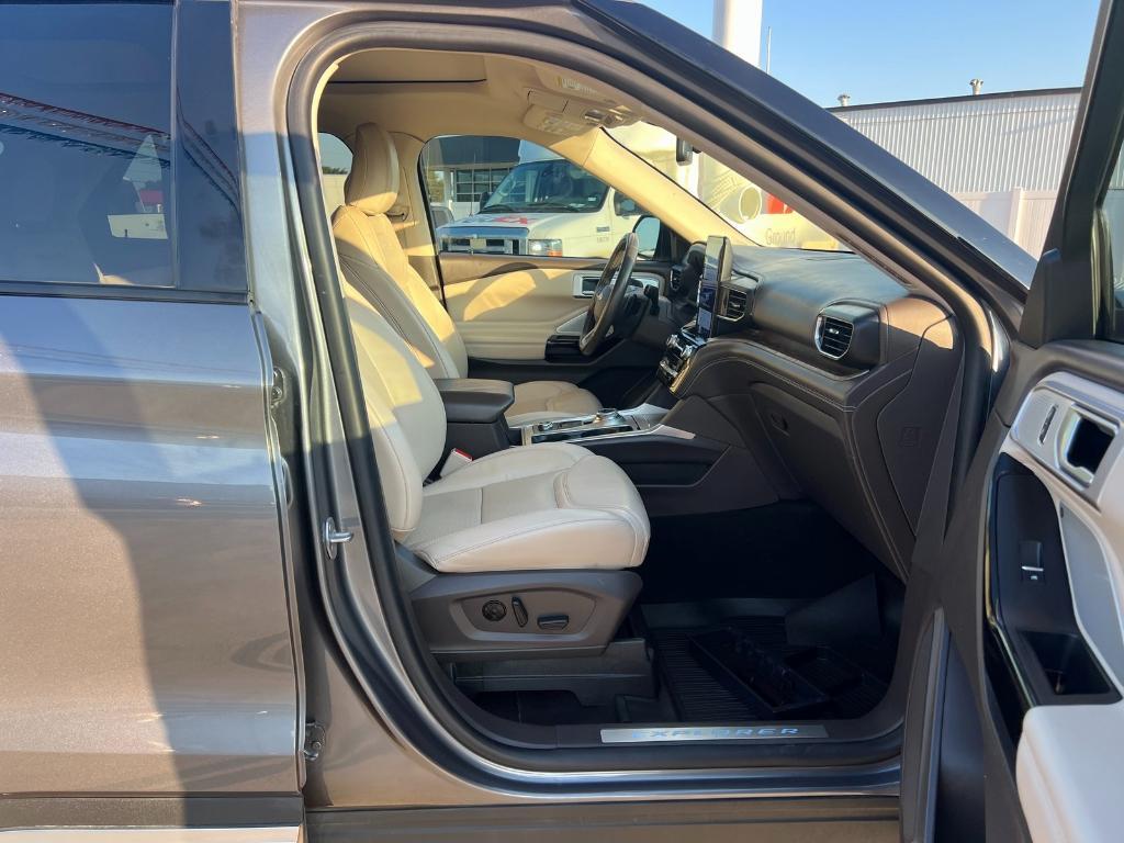 used 2021 Ford Explorer car, priced at $28,707