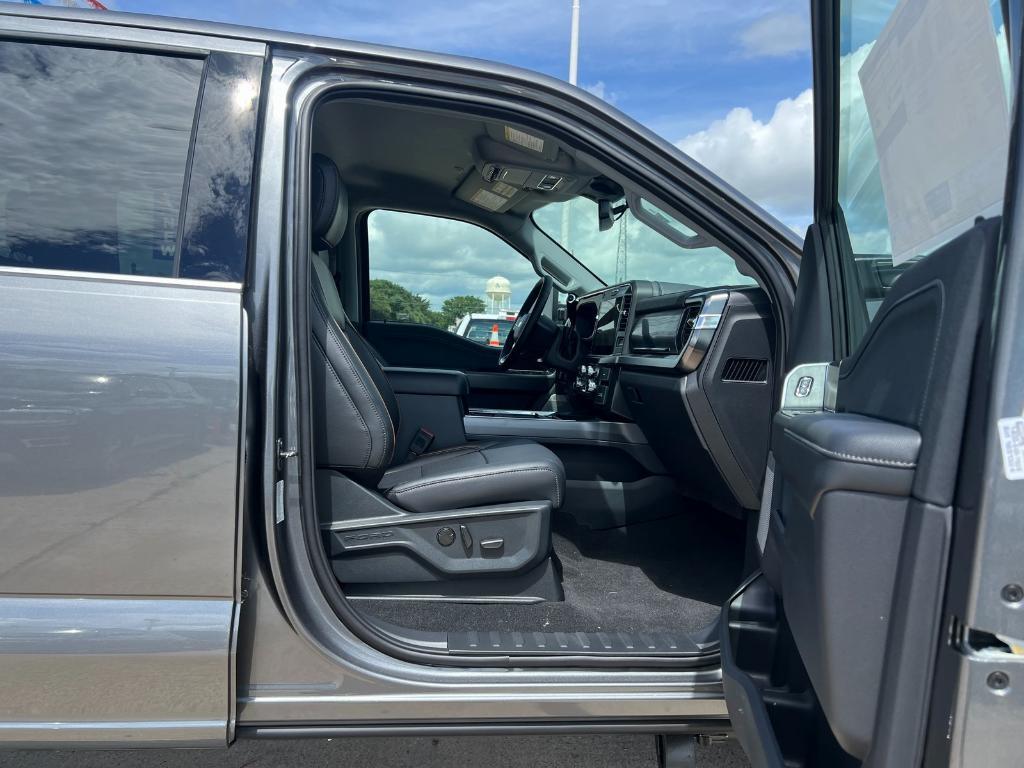 new 2025 Ford F-250 car, priced at $74,970