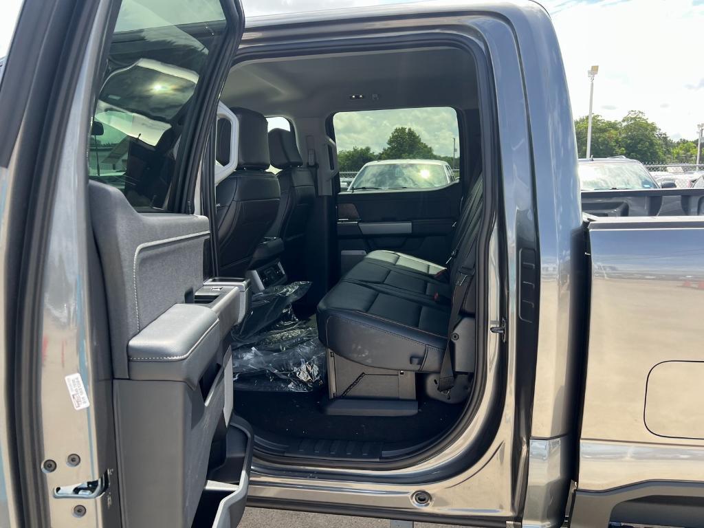 new 2025 Ford F-250 car, priced at $74,970