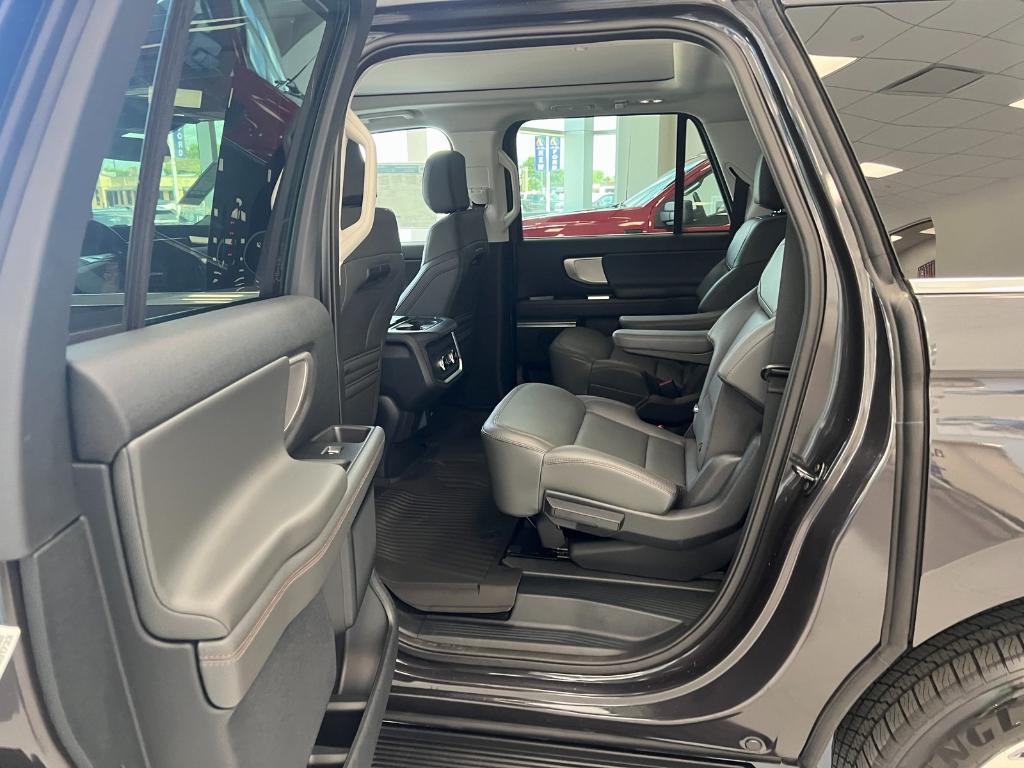 new 2025 Ford Expedition Max car, priced at $71,905
