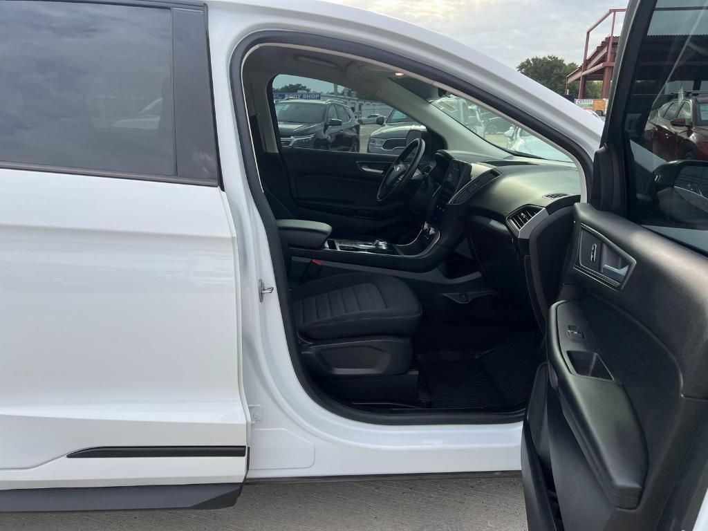 used 2024 Ford Edge car, priced at $28,327