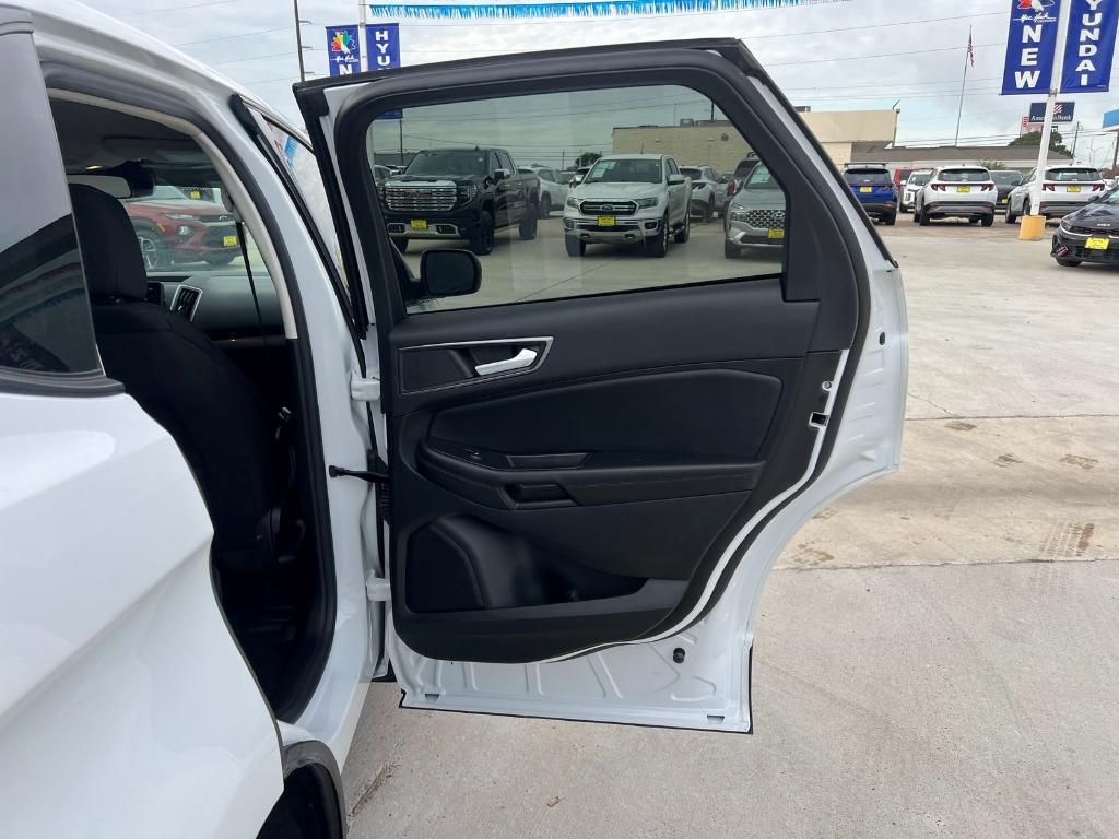 used 2024 Ford Edge car, priced at $28,327