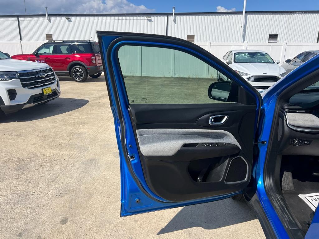 used 2023 Jeep Compass car, priced at $22,456