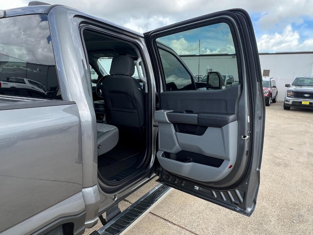 new 2025 Ford F-350 car, priced at $70,035