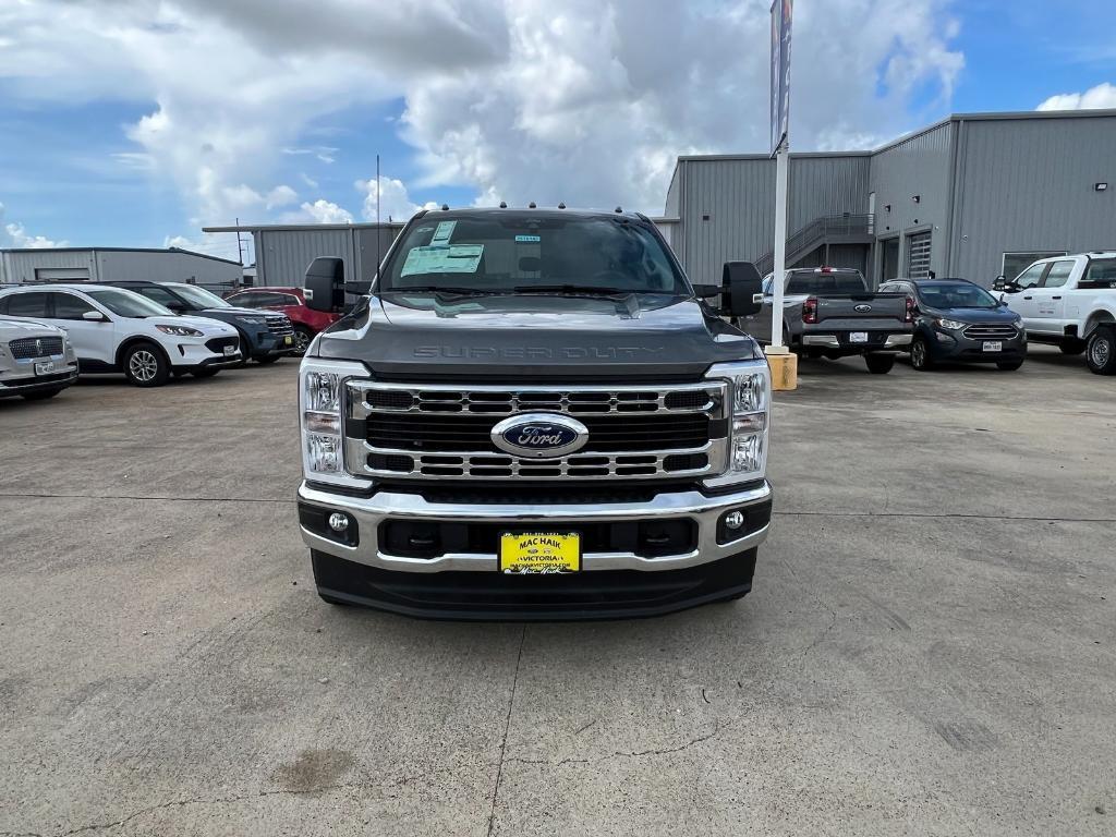 new 2025 Ford F-350 car, priced at $70,035