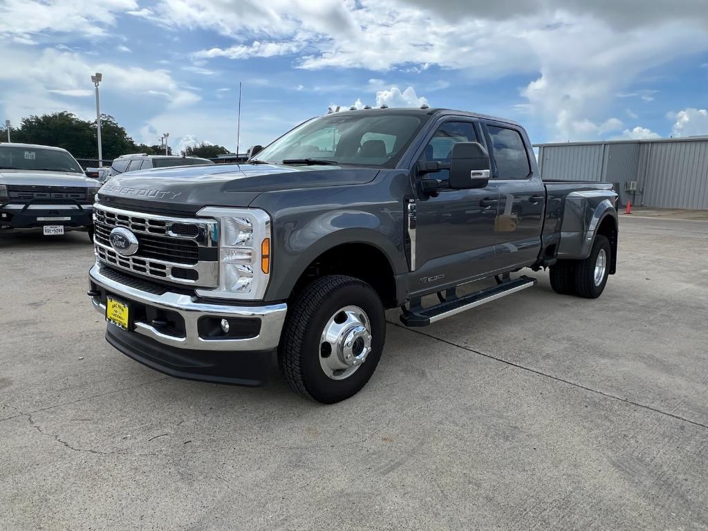 new 2025 Ford F-350 car, priced at $70,035