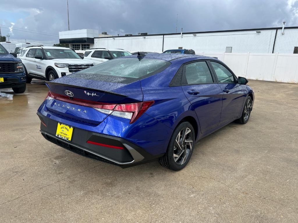 new 2025 Hyundai Elantra car, priced at $25,160
