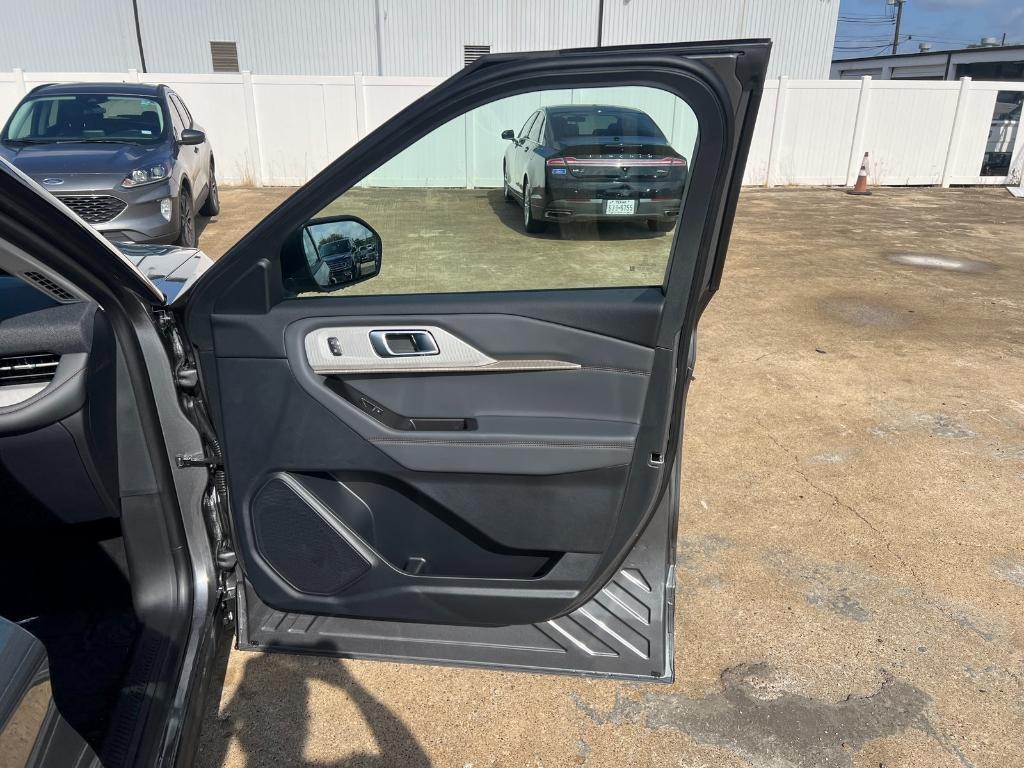 new 2026 Ford Explorer car, priced at $45,825