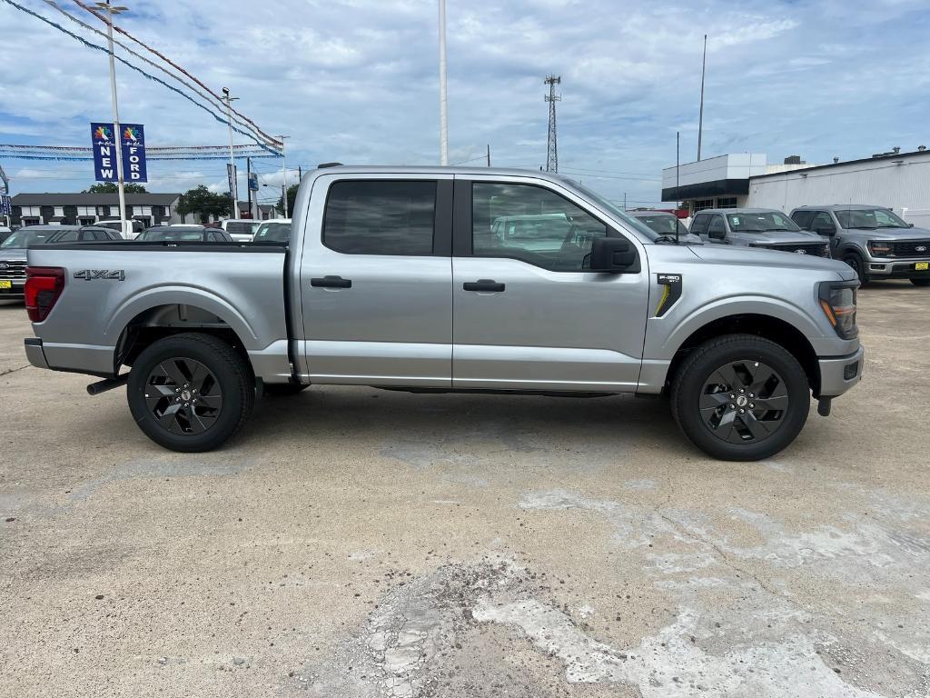 new 2025 Ford F-150 car, priced at $46,230