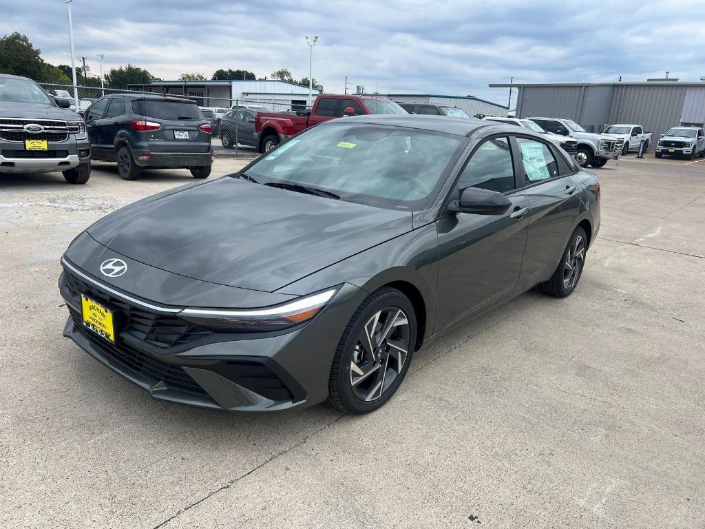 new 2025 Hyundai Elantra car, priced at $24,712