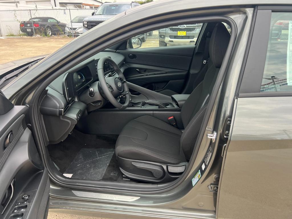 new 2025 Hyundai Elantra car, priced at $24,712