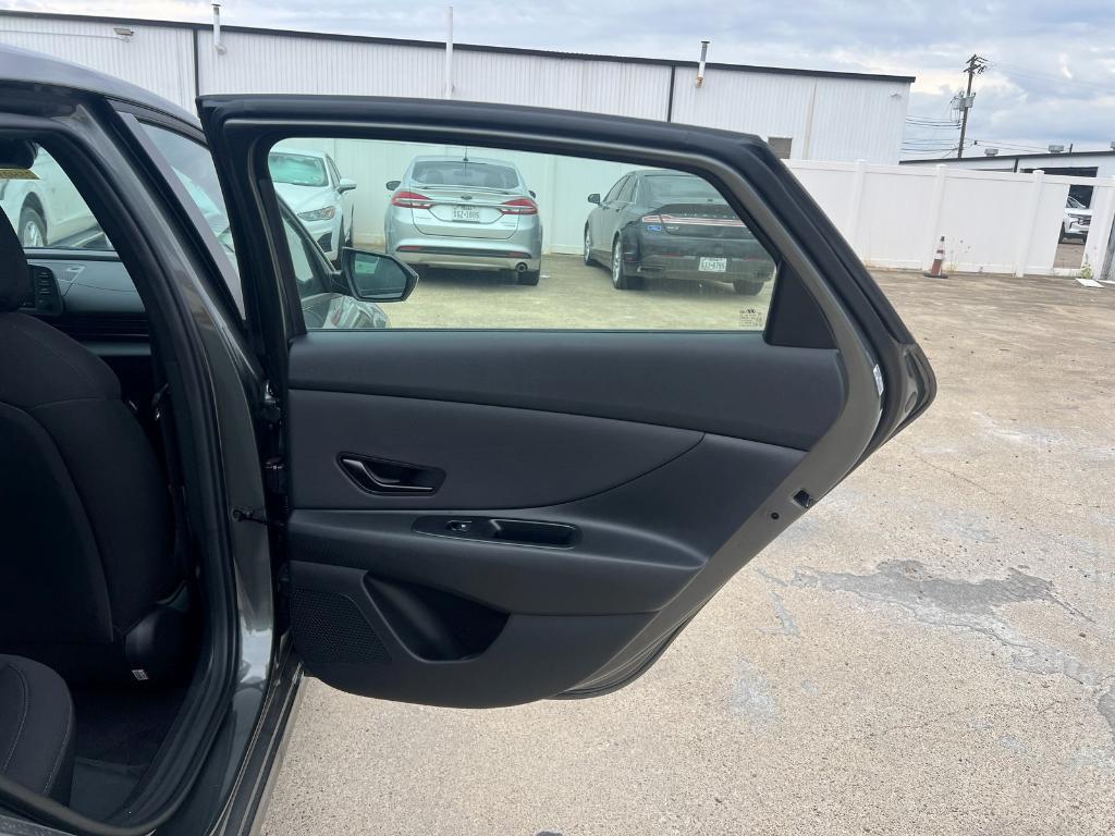 new 2025 Hyundai Elantra car, priced at $24,712