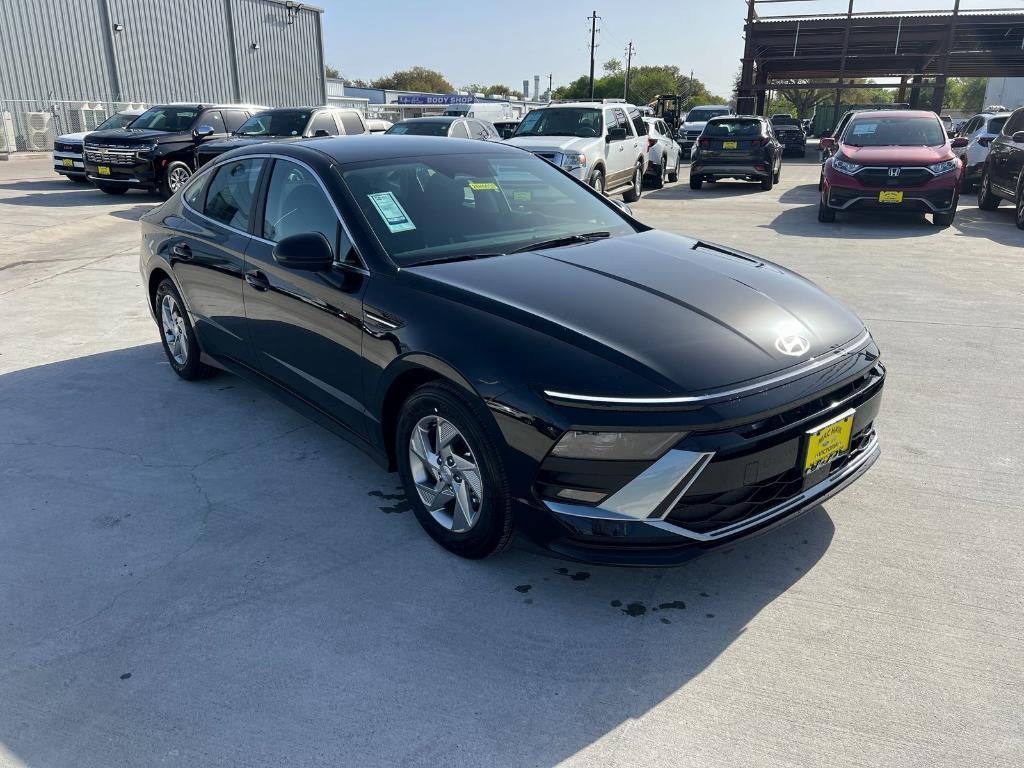 new 2025 Hyundai Sonata car, priced at $27,613