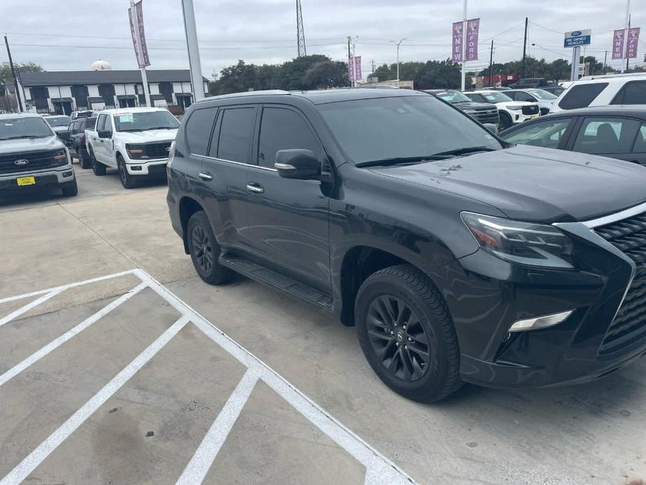 used 2022 Lexus GX 460 car, priced at $47,890