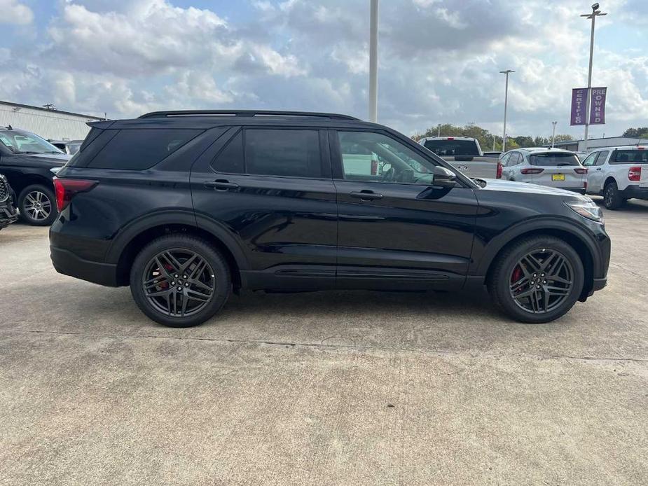 new 2025 Ford Explorer car, priced at $57,575