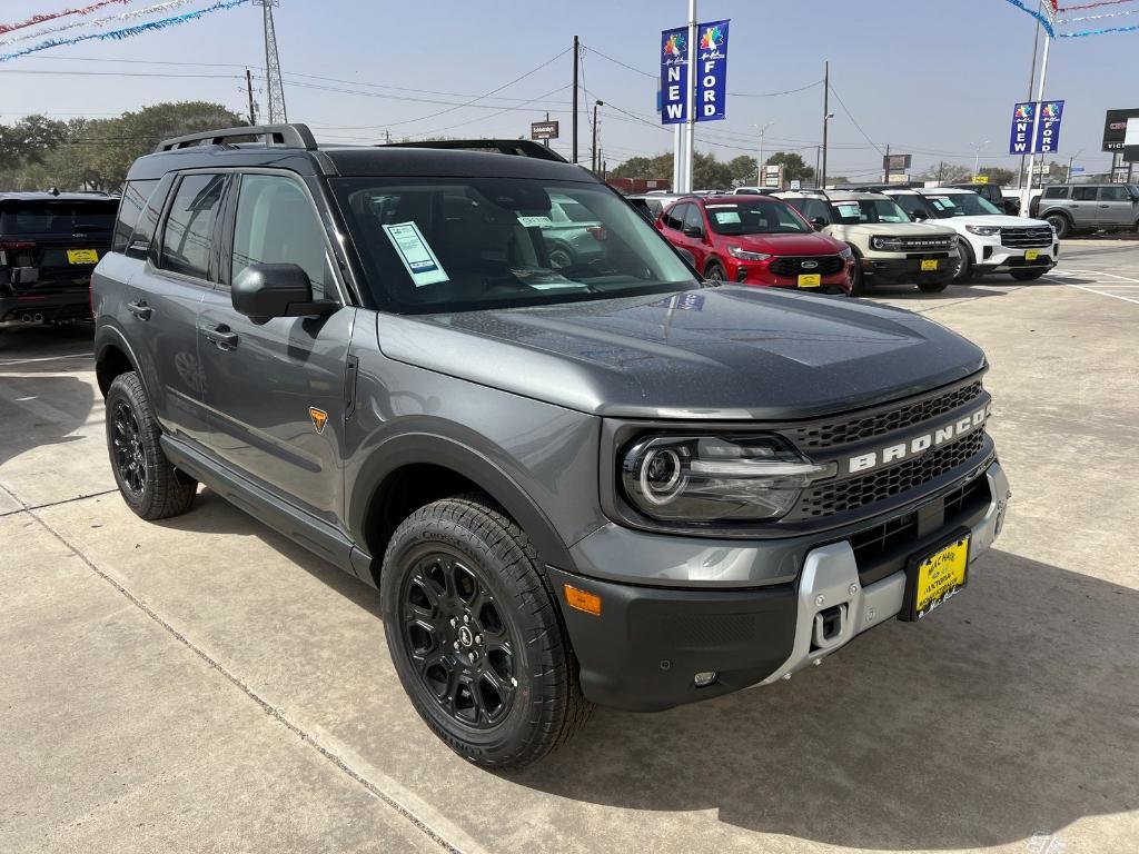 new 2025 Ford Bronco Sport car, priced at $39,000