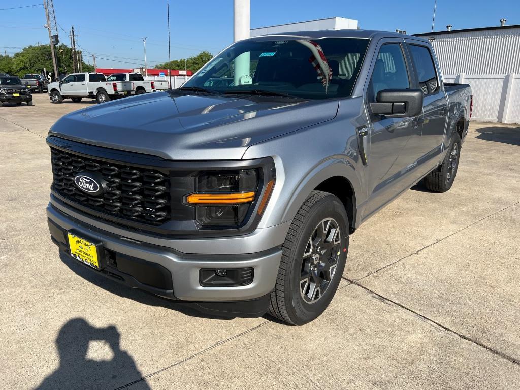 new 2025 Ford F-150 car, priced at $46,880