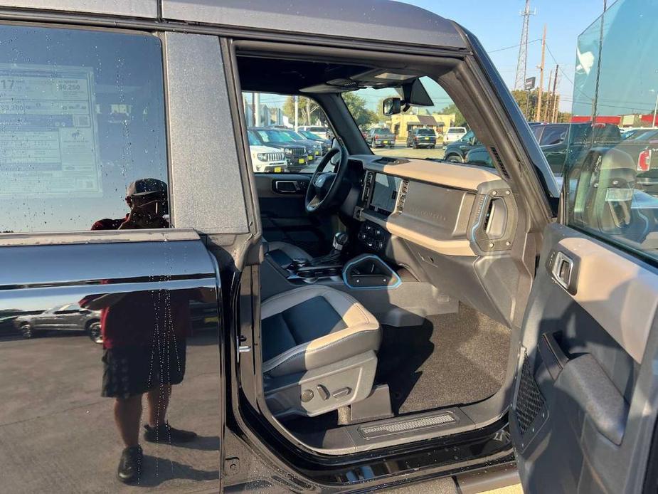 new 2024 Ford Bronco car, priced at $61,525