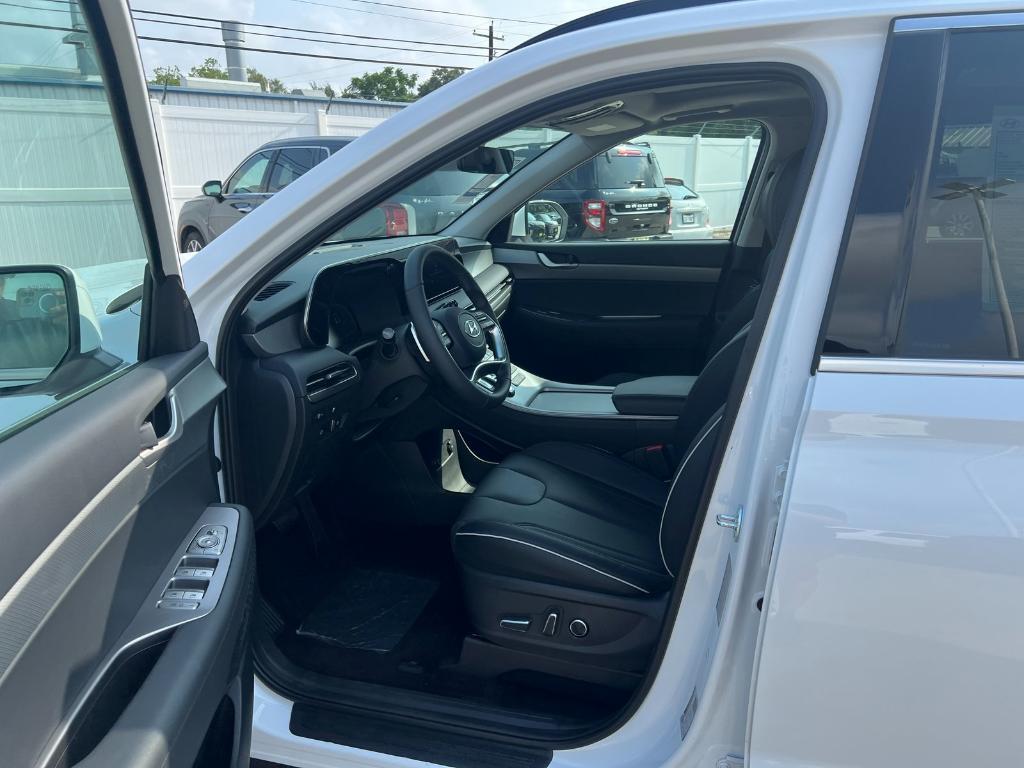 new 2025 Hyundai Palisade car, priced at $44,390