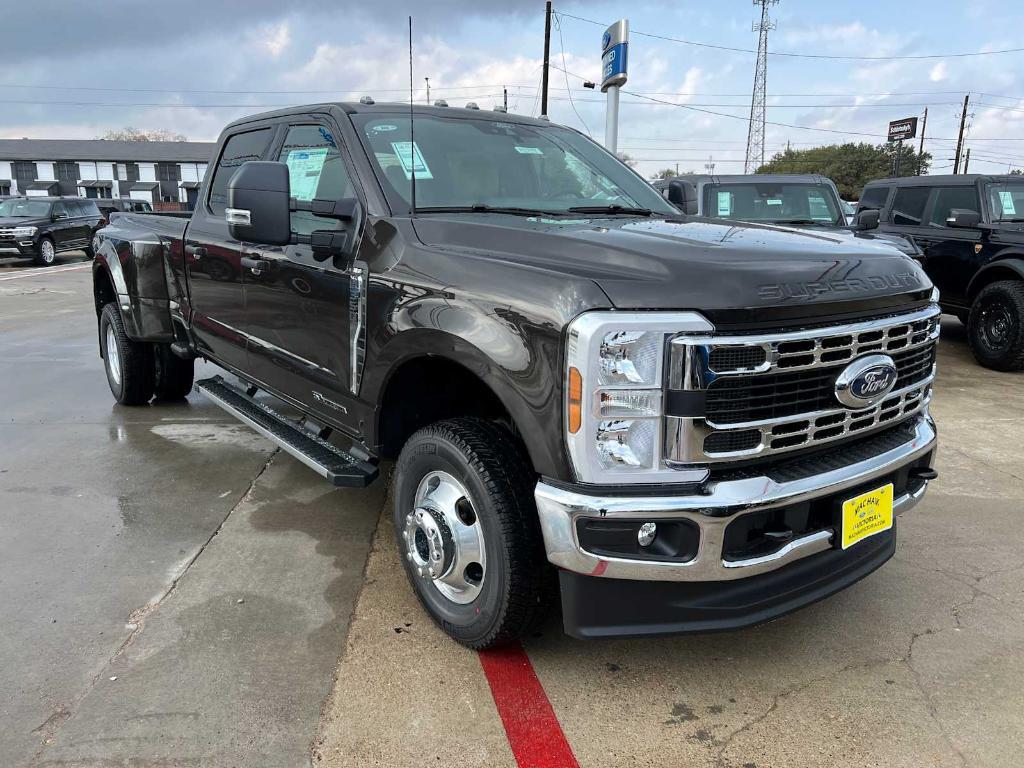 new 2024 Ford F-350 car, priced at $71,240