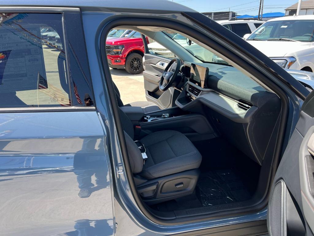 new 2025 Ford Explorer car, priced at $37,445