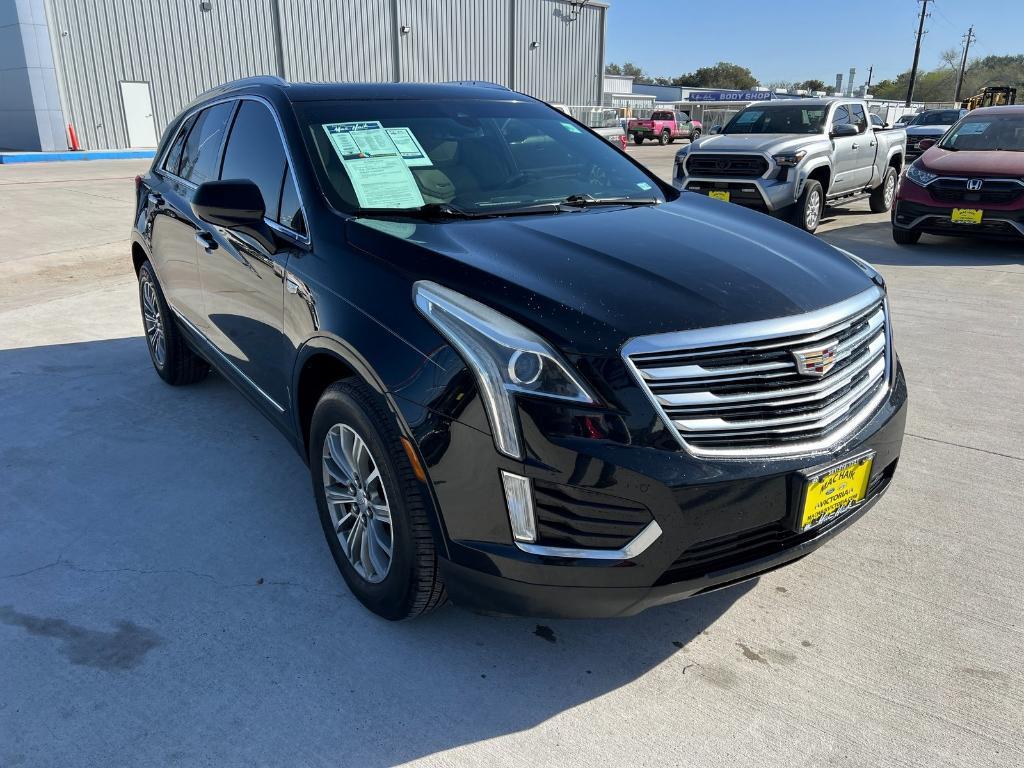 used 2017 Cadillac XT5 car, priced at $17,412