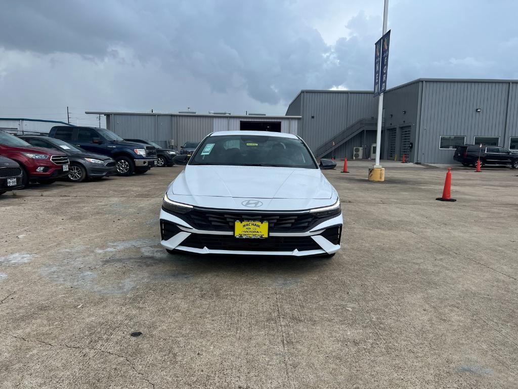 new 2025 Hyundai ELANTRA HEV car, priced at $28,925