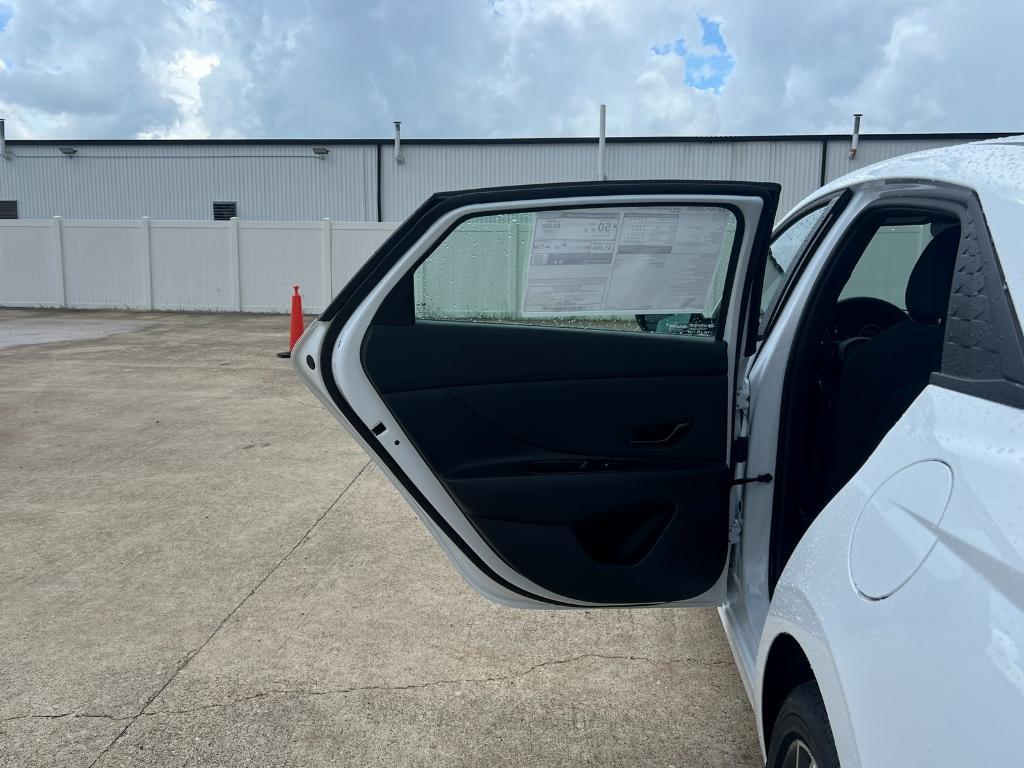 new 2025 Hyundai ELANTRA HEV car, priced at $28,925