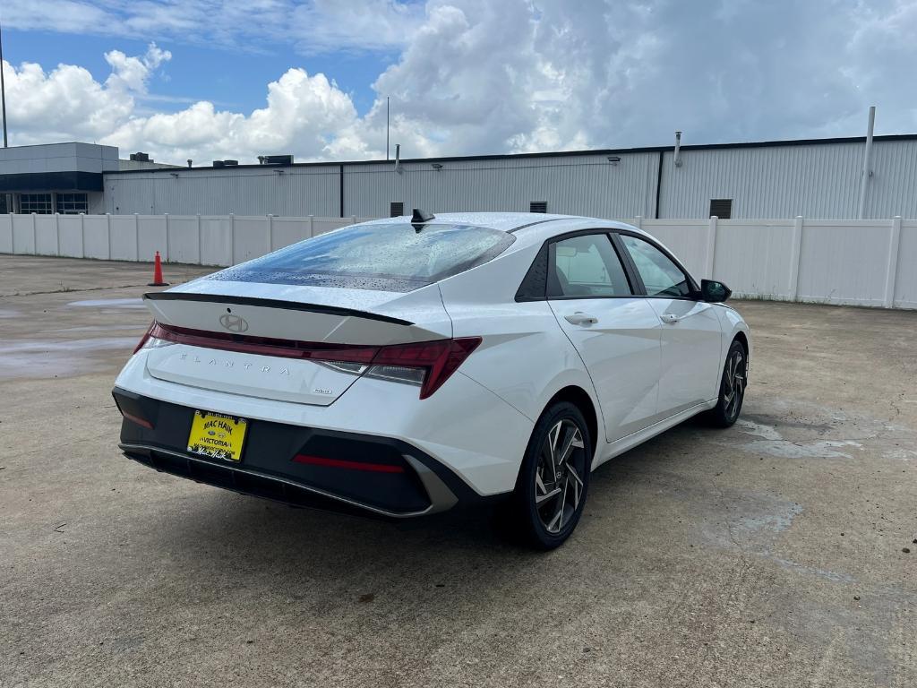 new 2025 Hyundai ELANTRA HEV car, priced at $28,925