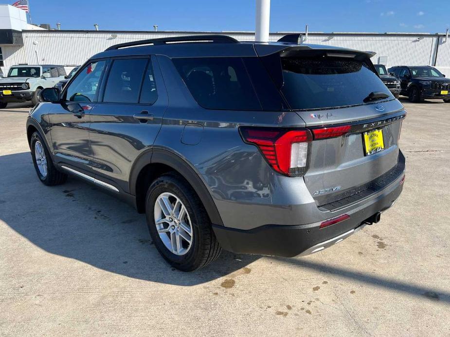 new 2025 Ford Explorer car, priced at $40,710