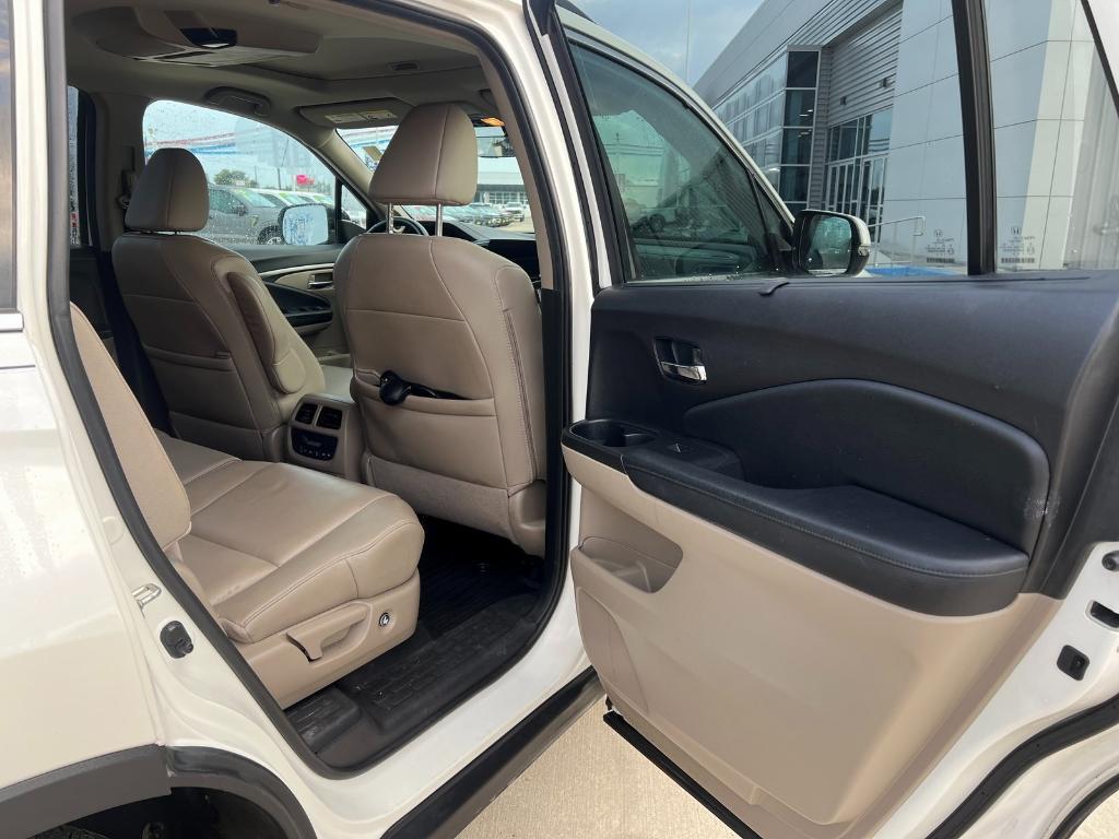 used 2019 Honda Pilot car, priced at $20,362