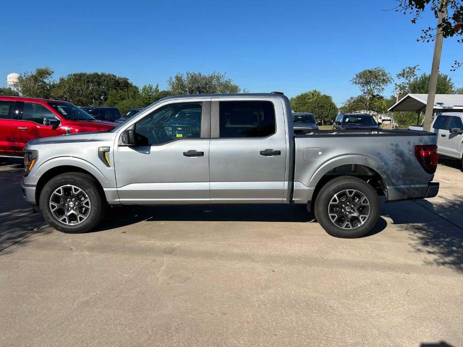 new 2024 Ford F-150 car, priced at $39,330