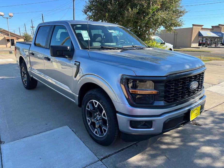 new 2024 Ford F-150 car, priced at $39,330