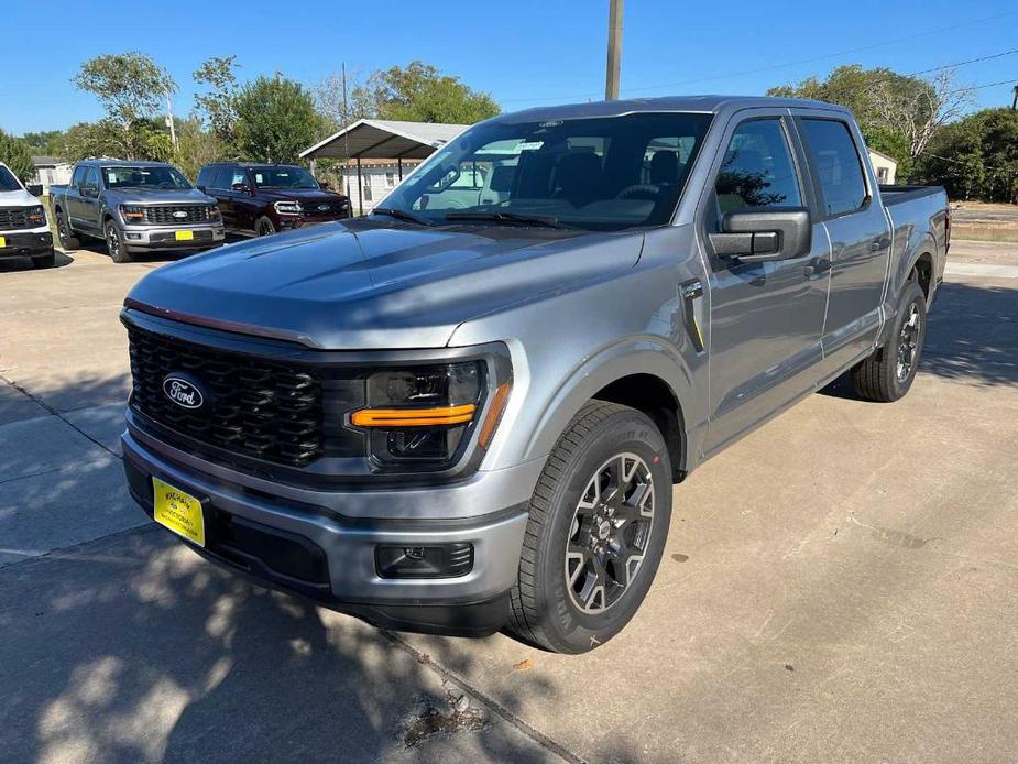 new 2024 Ford F-150 car, priced at $39,330