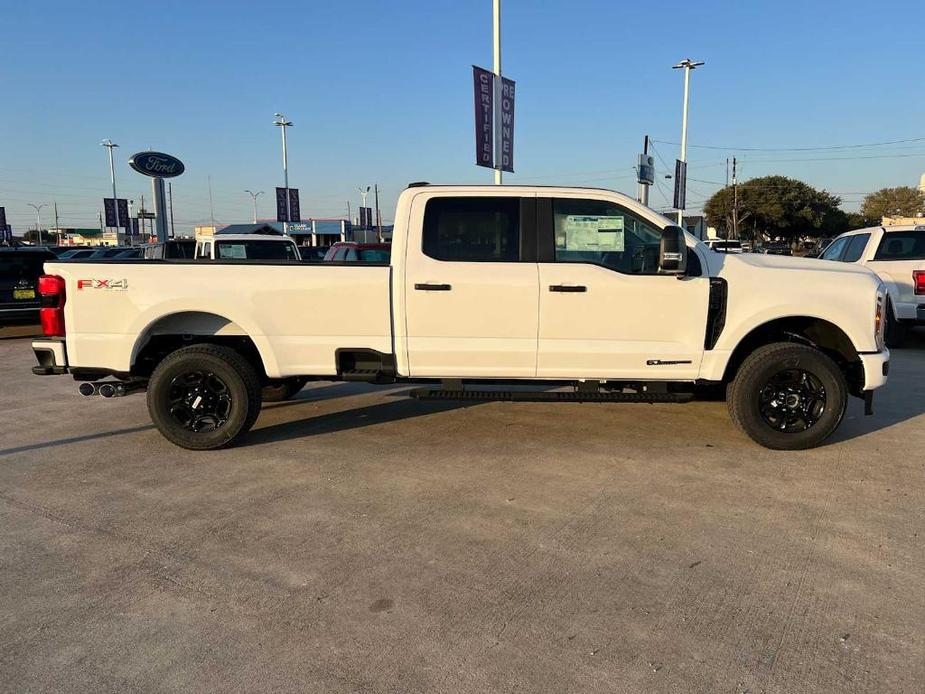 new 2024 Ford F-250 car, priced at $68,335