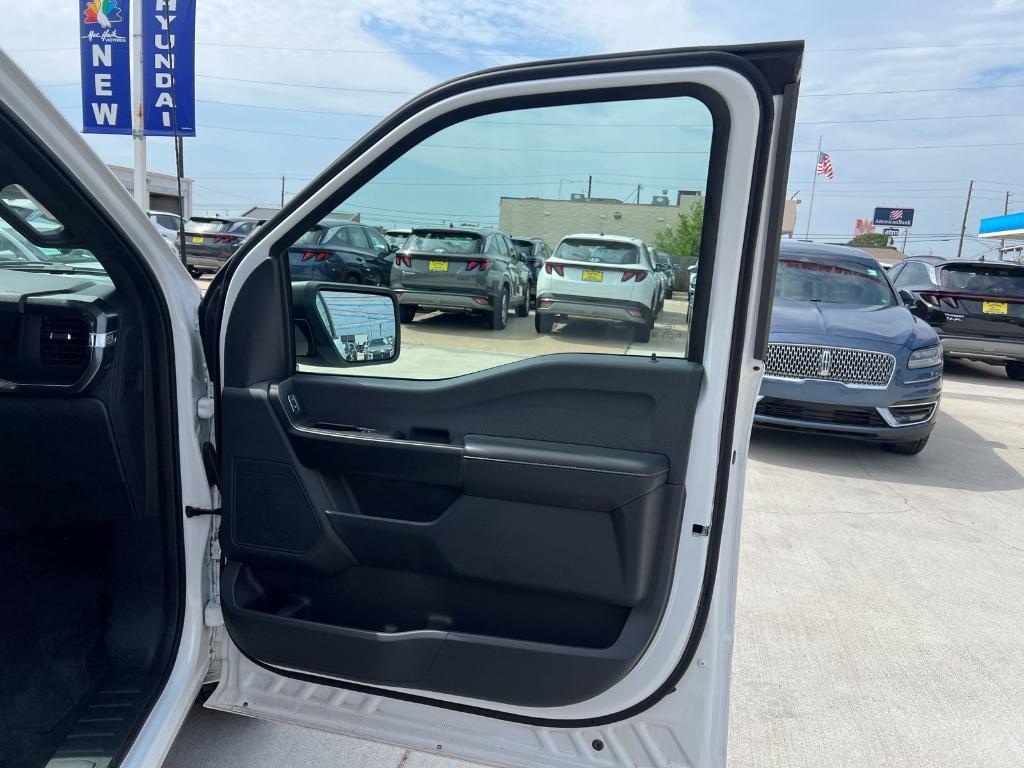 new 2025 Ford F-150 car, priced at $40,530